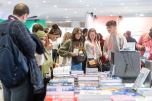 20112025-MarieBrunel-Librairie-009